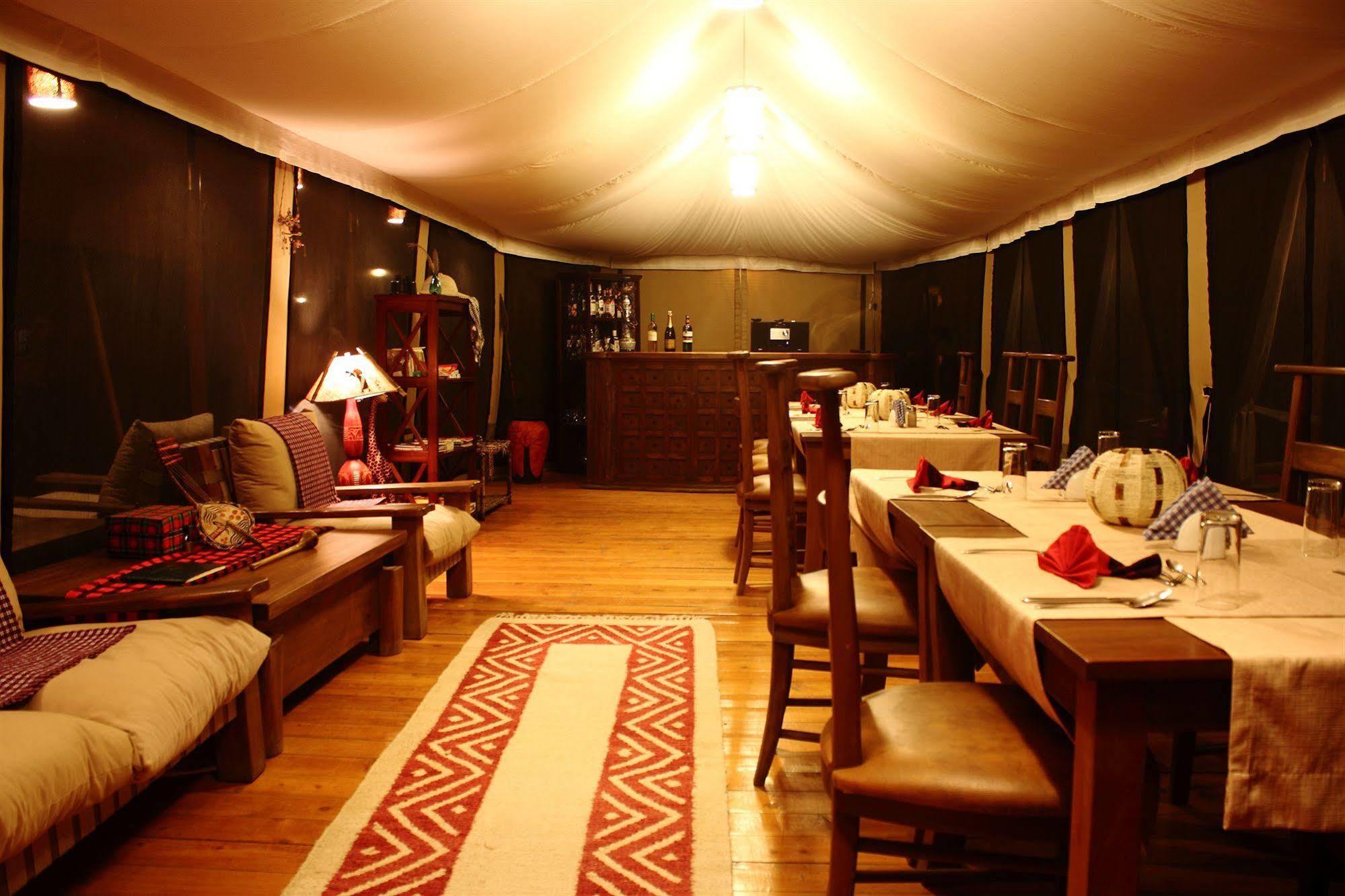 Hotel Loyk Mara Camp à Talek Extérieur photo
